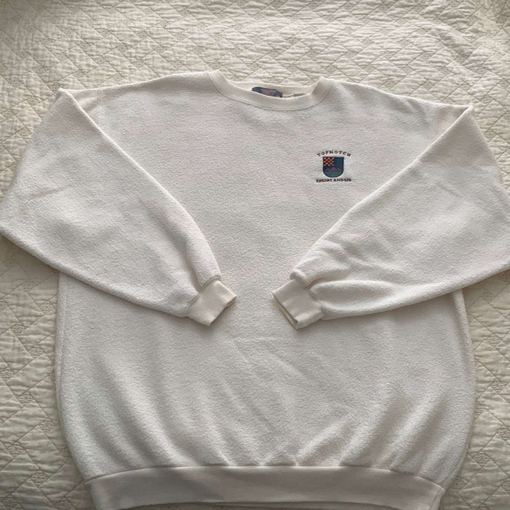 Topnotch Resort and Spa sweatshirt Cheyenne River Stowe VT